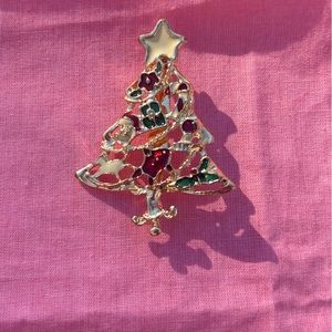 Vintage Gold Christmas Tree Brooch with Red and Green Details